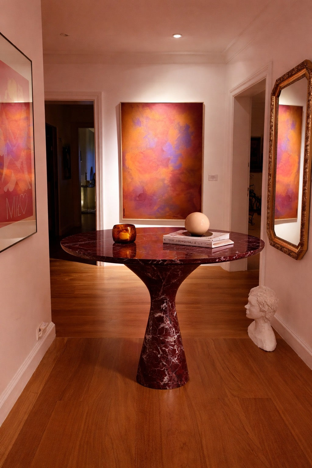 Jasmine Red Marble Round Table